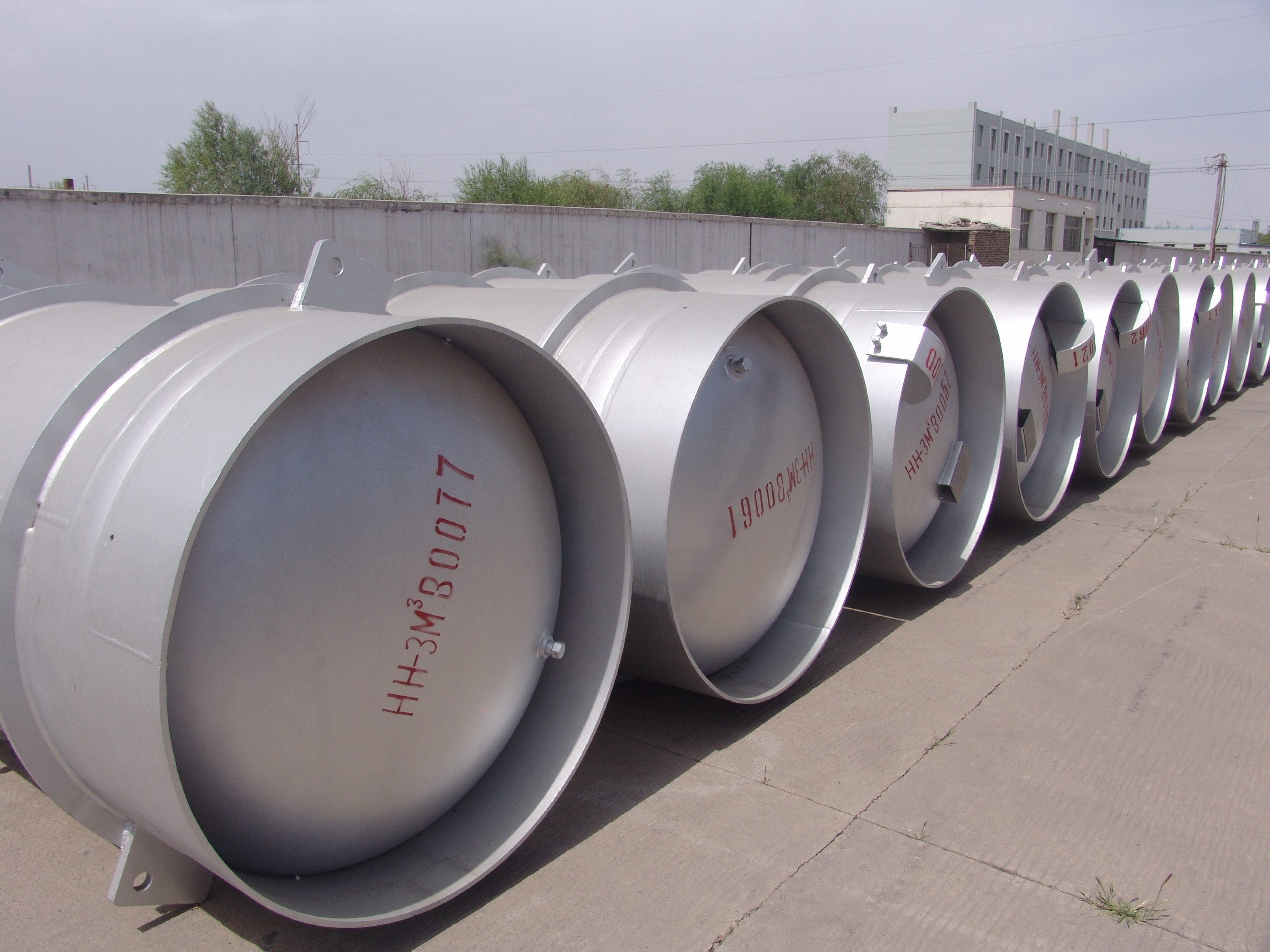 六氟化铀运输容器